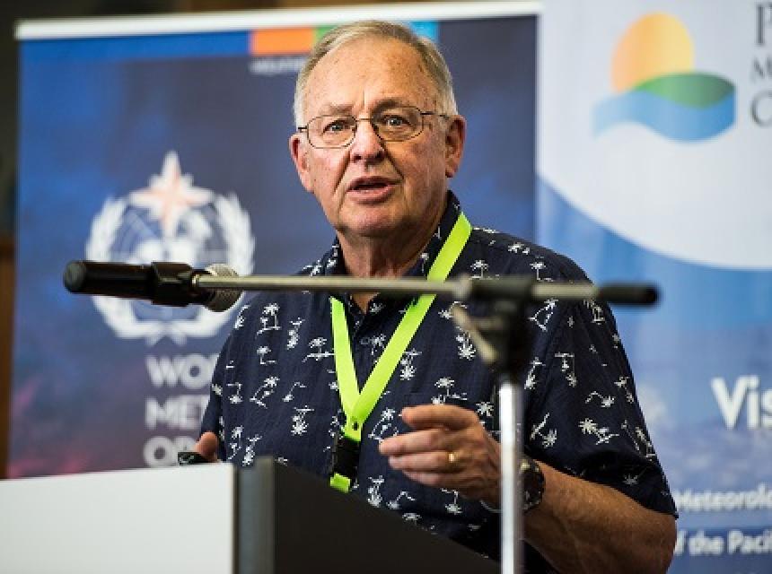 Dr. Ian White